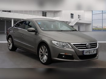 Volkswagen - Passat