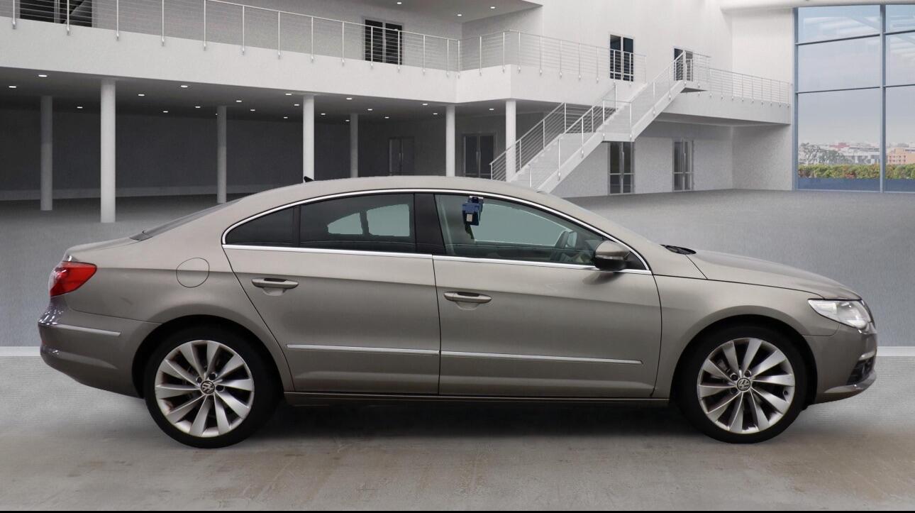 Used Volkswagen CC 2011 for sale - 76432226: Photo 3
