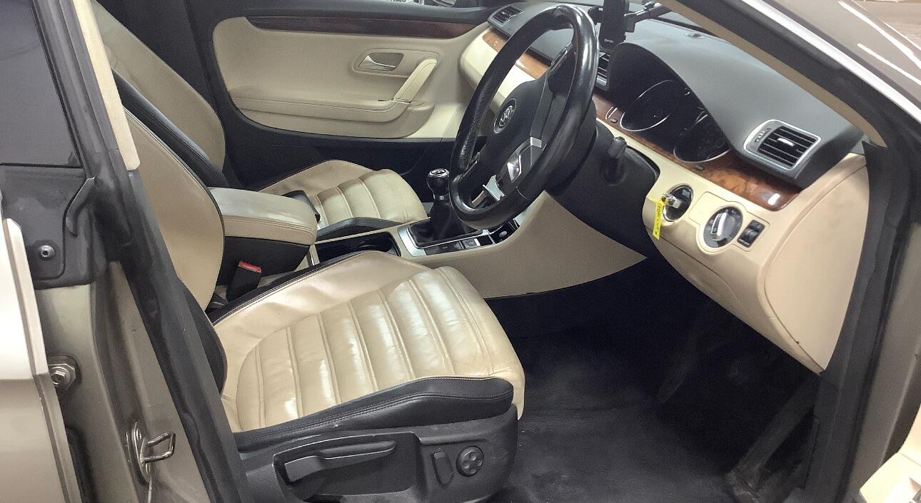 Used Volkswagen CC 2011 for sale - 76432226: Photo 8