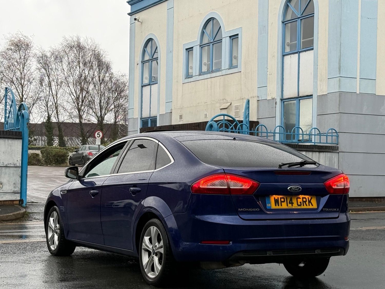 Used Ford Mondeo 2014 for sale - 76953541: Photo 11