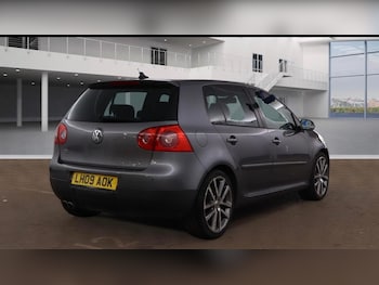 Used Volkswagen Golf 2009 for sale - 75635592: Photo