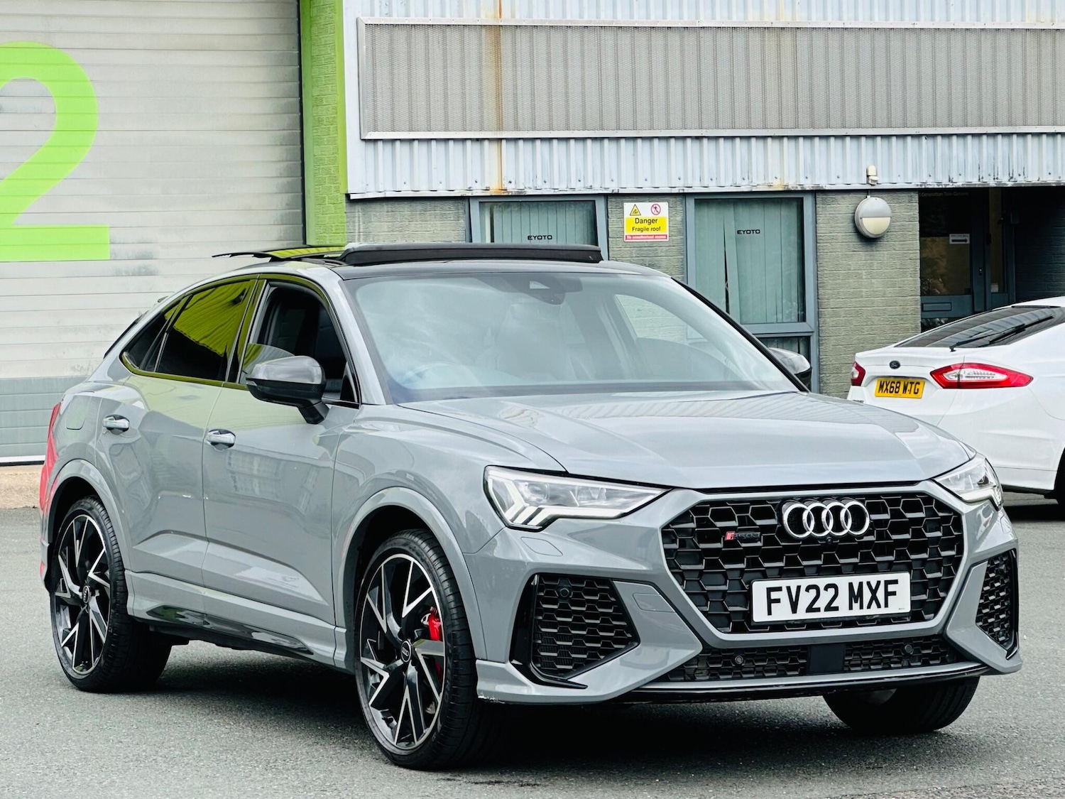Used Audi RS Q3 2022 for sale - 76001591: Photo 1