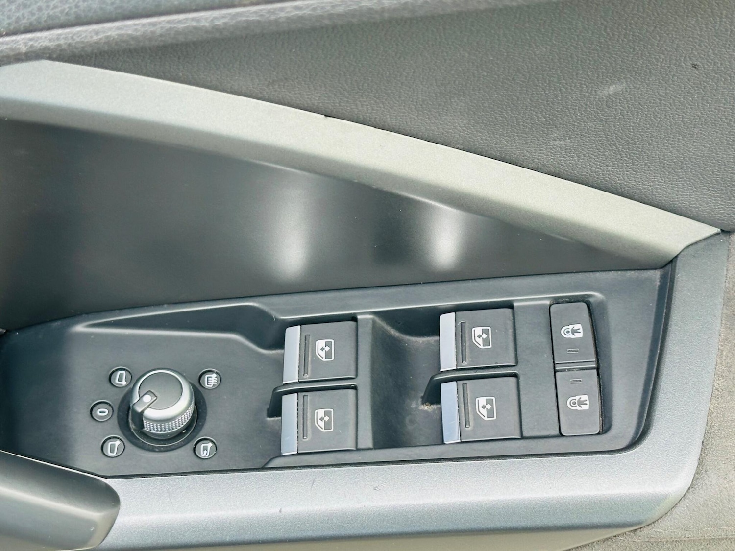 Used Audi RS Q3 2022 for sale - 76001591: Photo 28