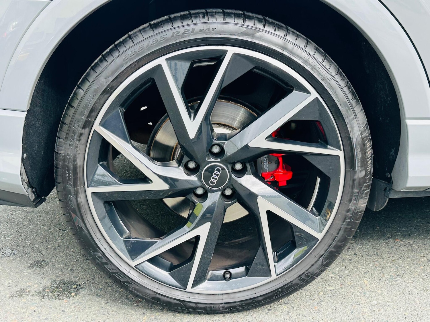 Used Audi RS Q3 2022 for sale - 76001591: Photo 33