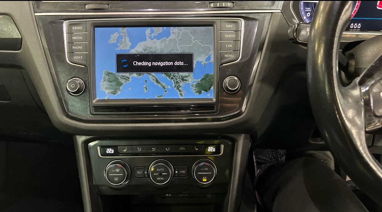 Used Volkswagen Tiguan 2016 for sale - 76521601: Photo 5