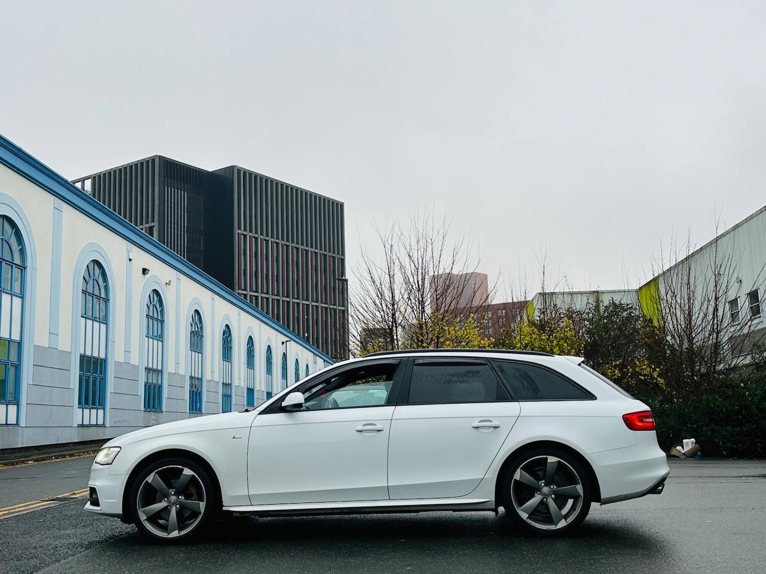 Used Audi A4 2012 for sale - 77091030: Photo 10