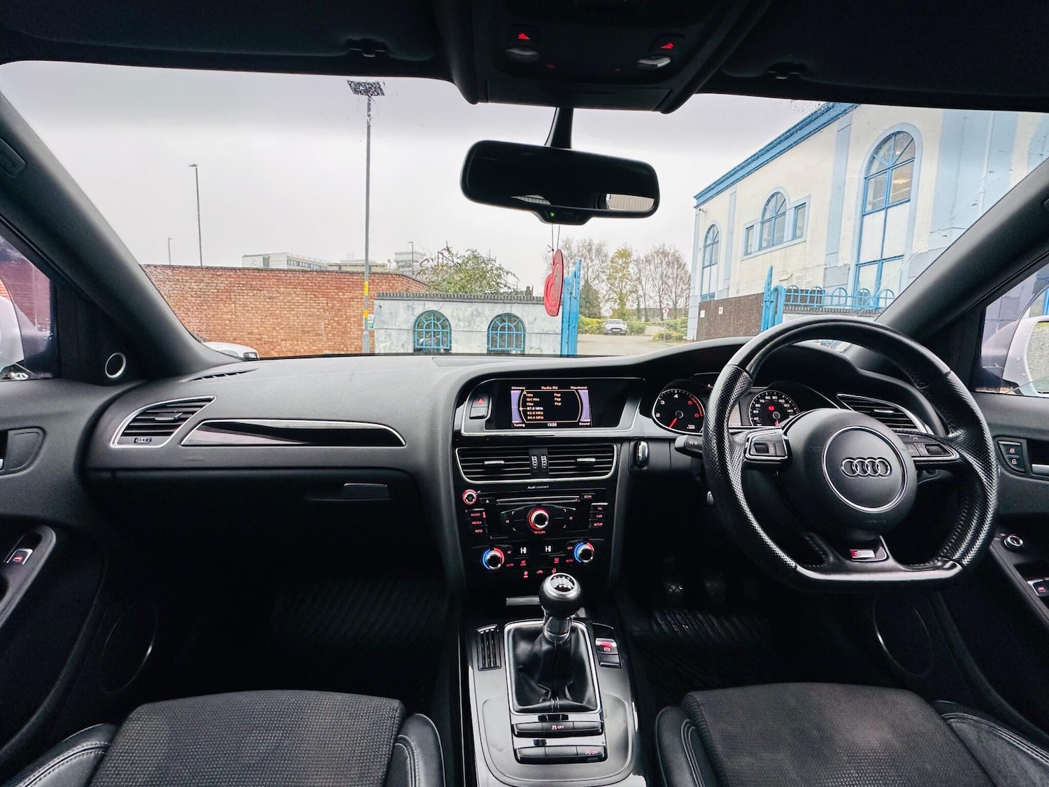 Used Audi A4 2012 for sale - 77091030: Photo 16