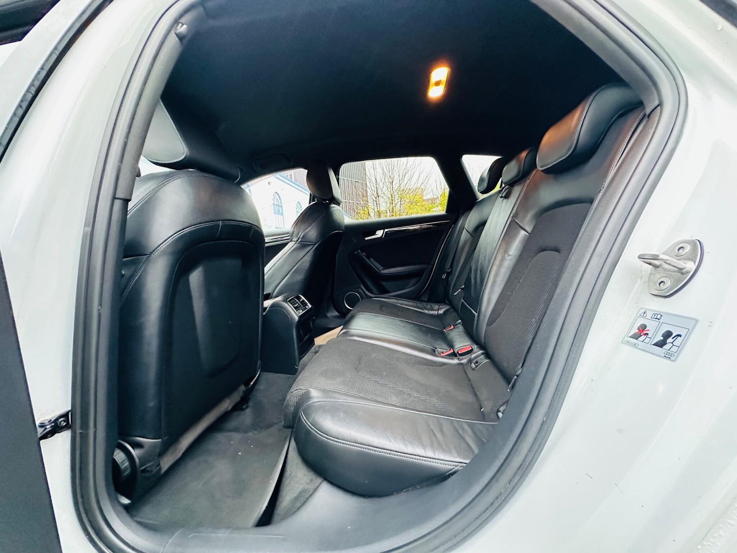 Used Audi A4 2012 for sale - 77091030: Photo 19