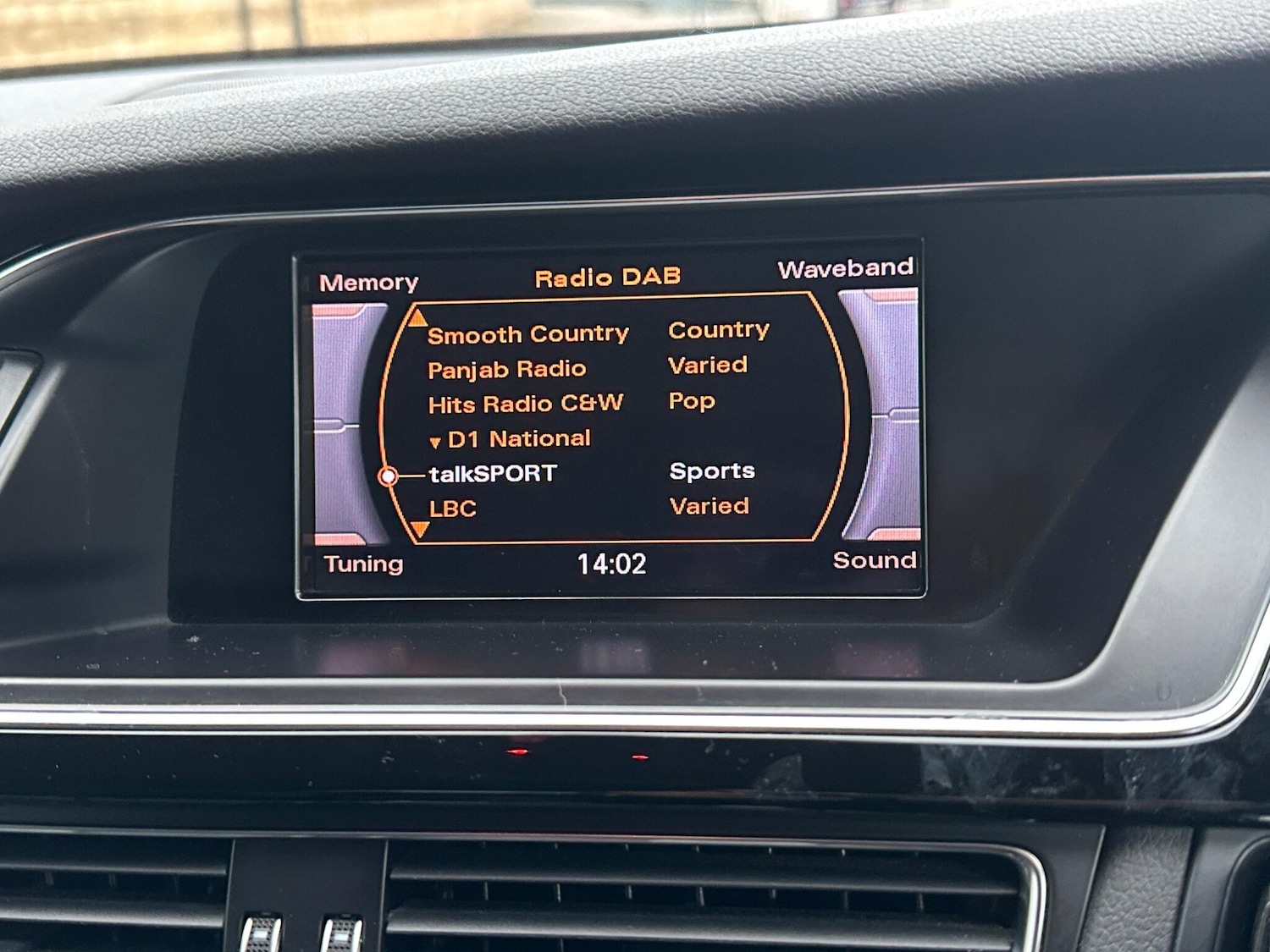 Used Audi A4 2012 for sale - 77091030: Photo 26