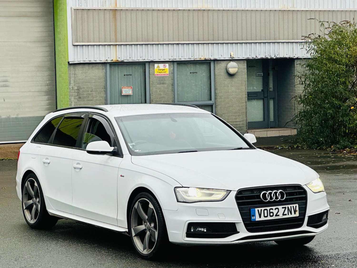 Used Audi A4 2012 for sale - 77091030: Photo 6