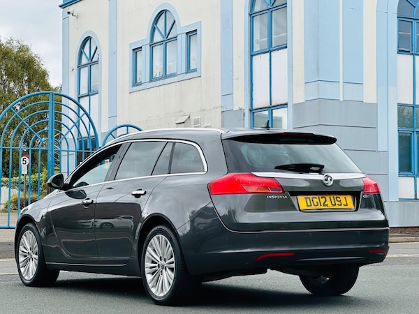Used Vauxhall Insignia 2012 for sale - 76167335: Photo 10