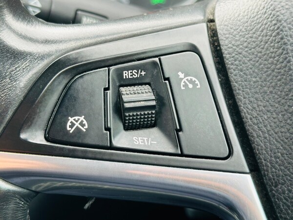 Used Vauxhall Insignia 2012 for sale - 76167335: Photo 24