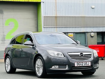Used Vauxhall Insignia 2012 for sale - 76167335: Photo 2