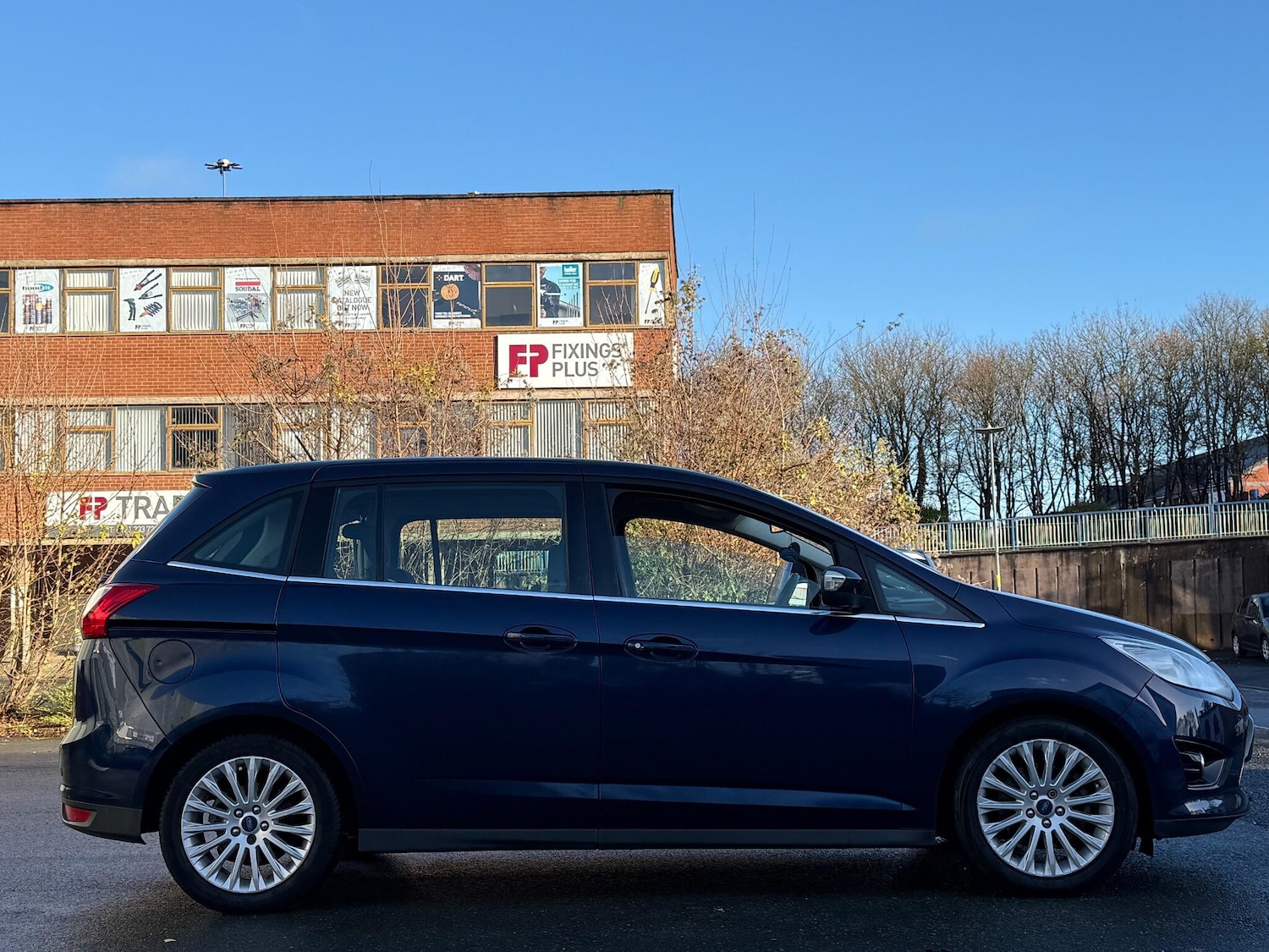 Used Ford Grand C-Max 2013 for sale - 76671448: Photo 18
