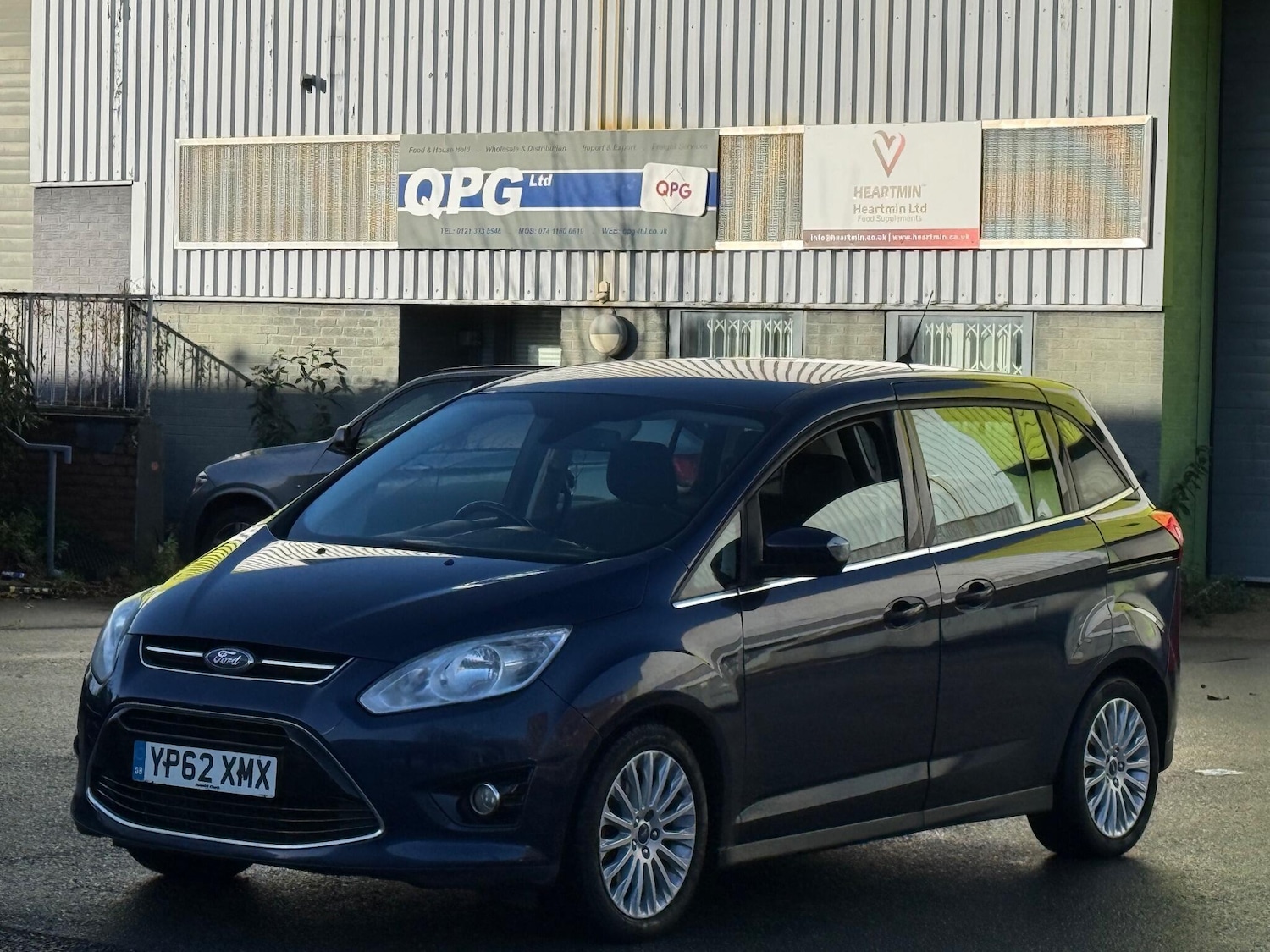 Used Ford Grand C-Max 2013 for sale - 76671448: Photo 7