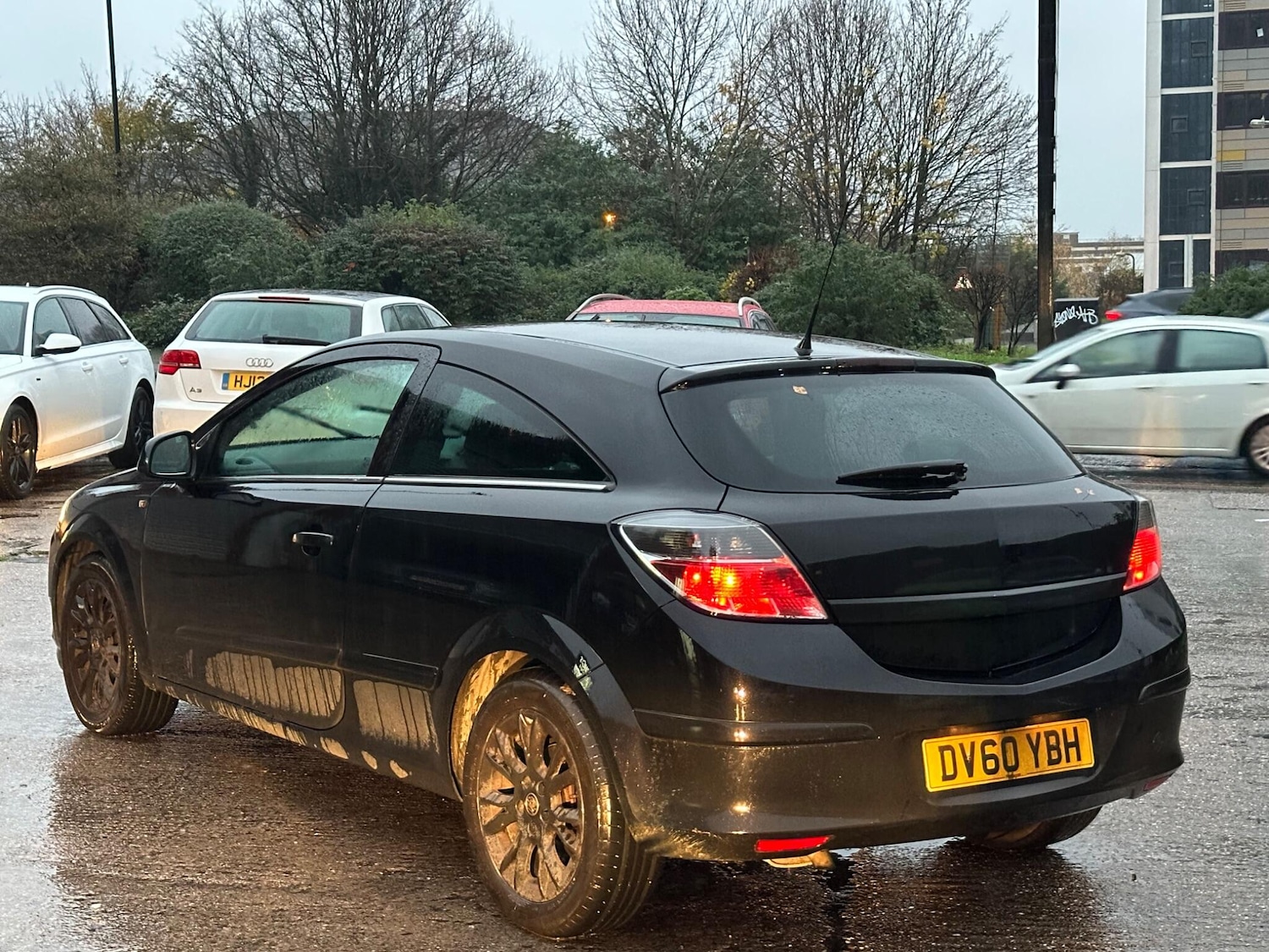 Used Vauxhall Astra 2010 for sale - 76585165: Photo 3