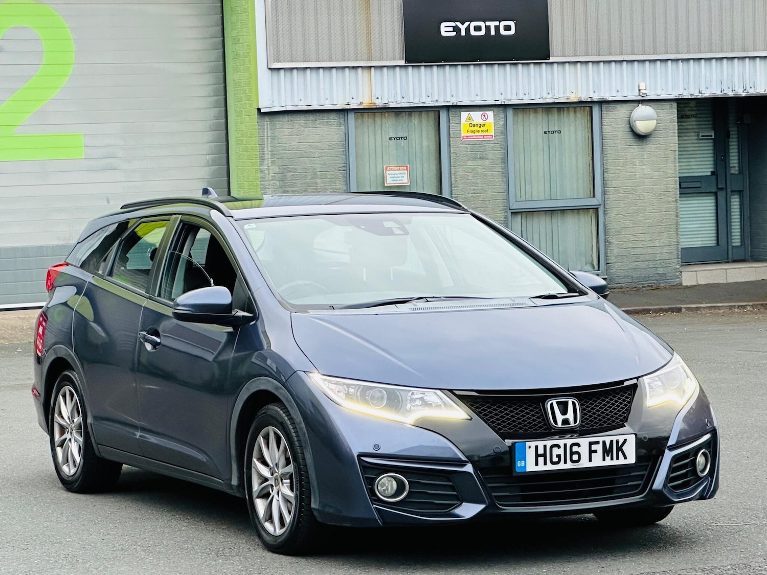 Used Honda Civic 2016 for sale - 78116308: Photo 6