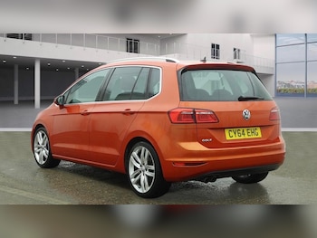 Used Volkswagen Golf SV 2015 for sale - 78047531: Photo