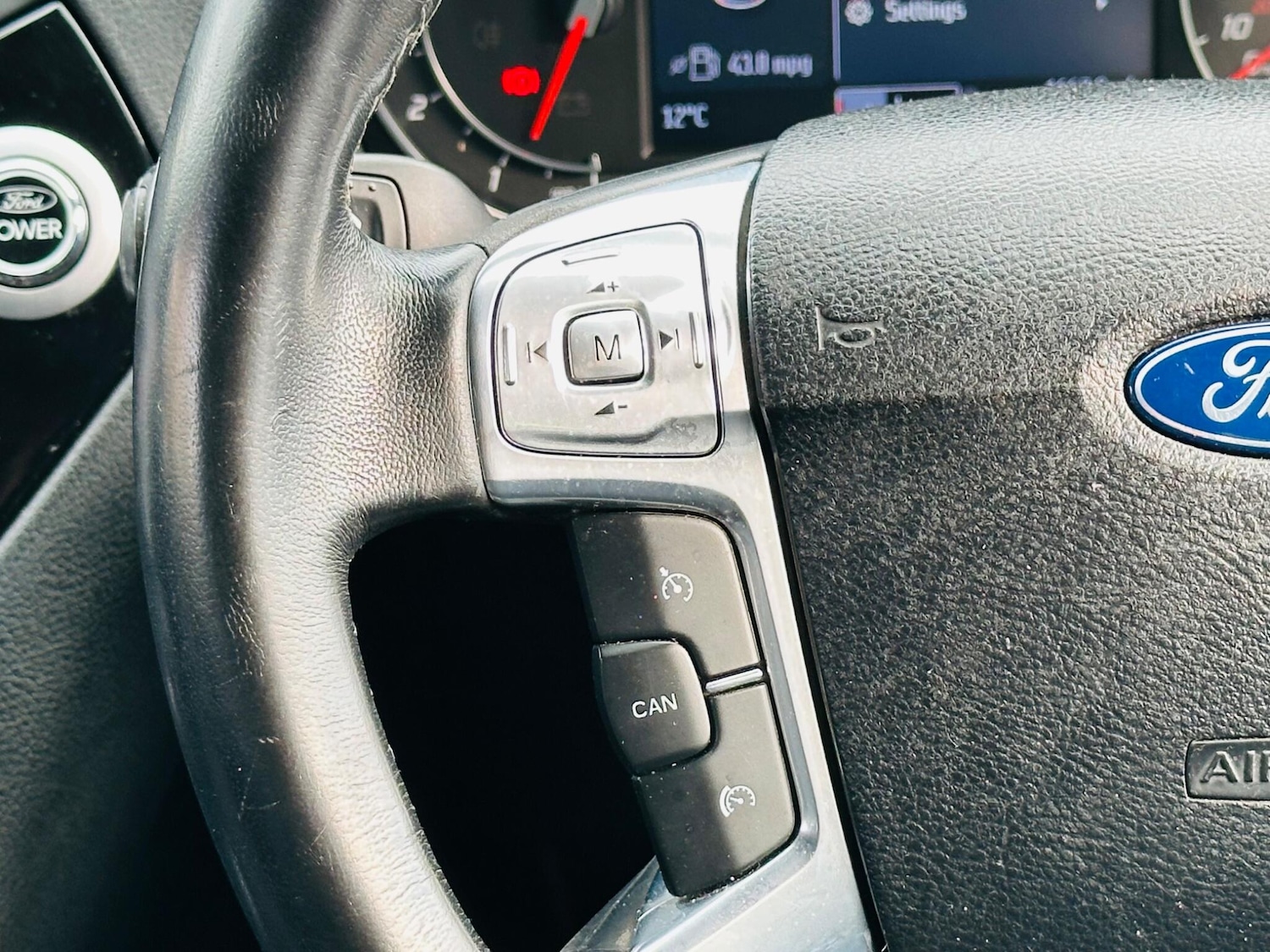 Used Ford Mondeo 2011 for sale - 78033735: Photo 19