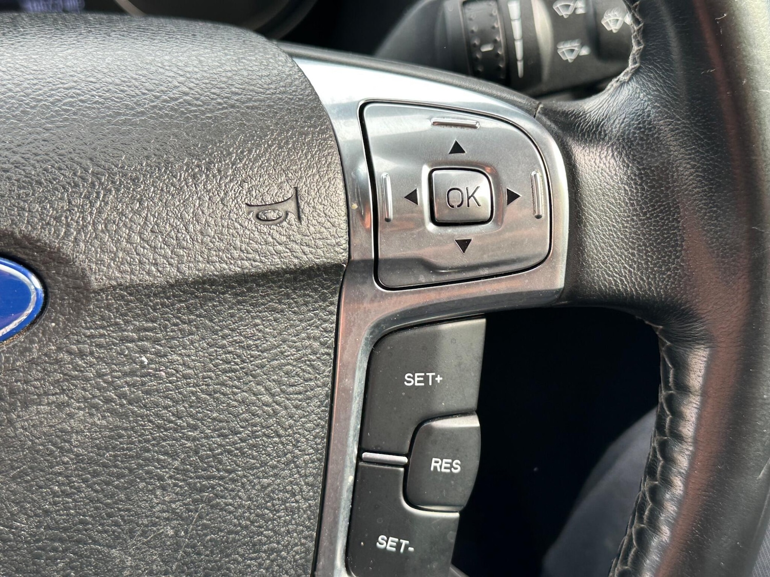 Used Ford Mondeo 2011 for sale - 78033735: Photo 26