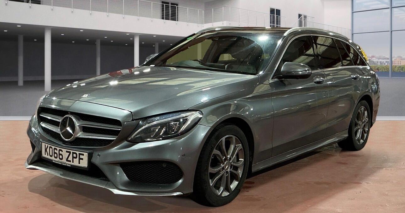 Used Mercedes-Benz C Class 2017 for sale - 77564724: Photo 2