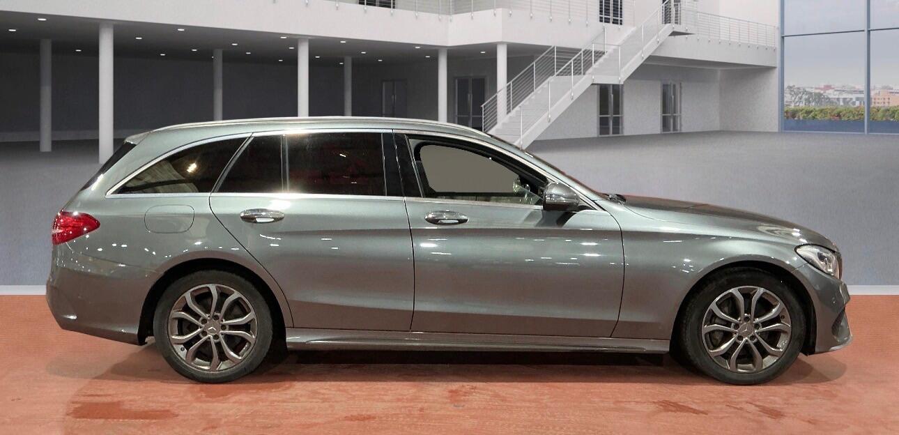 Used Mercedes-Benz C Class 2017 for sale - 77564724: Photo 3