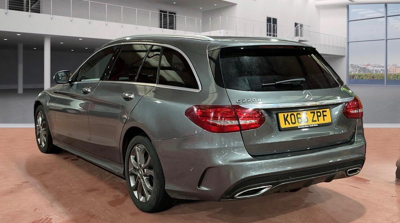 Used Mercedes-Benz C Class 2017 for sale - 77564724: Photo 5