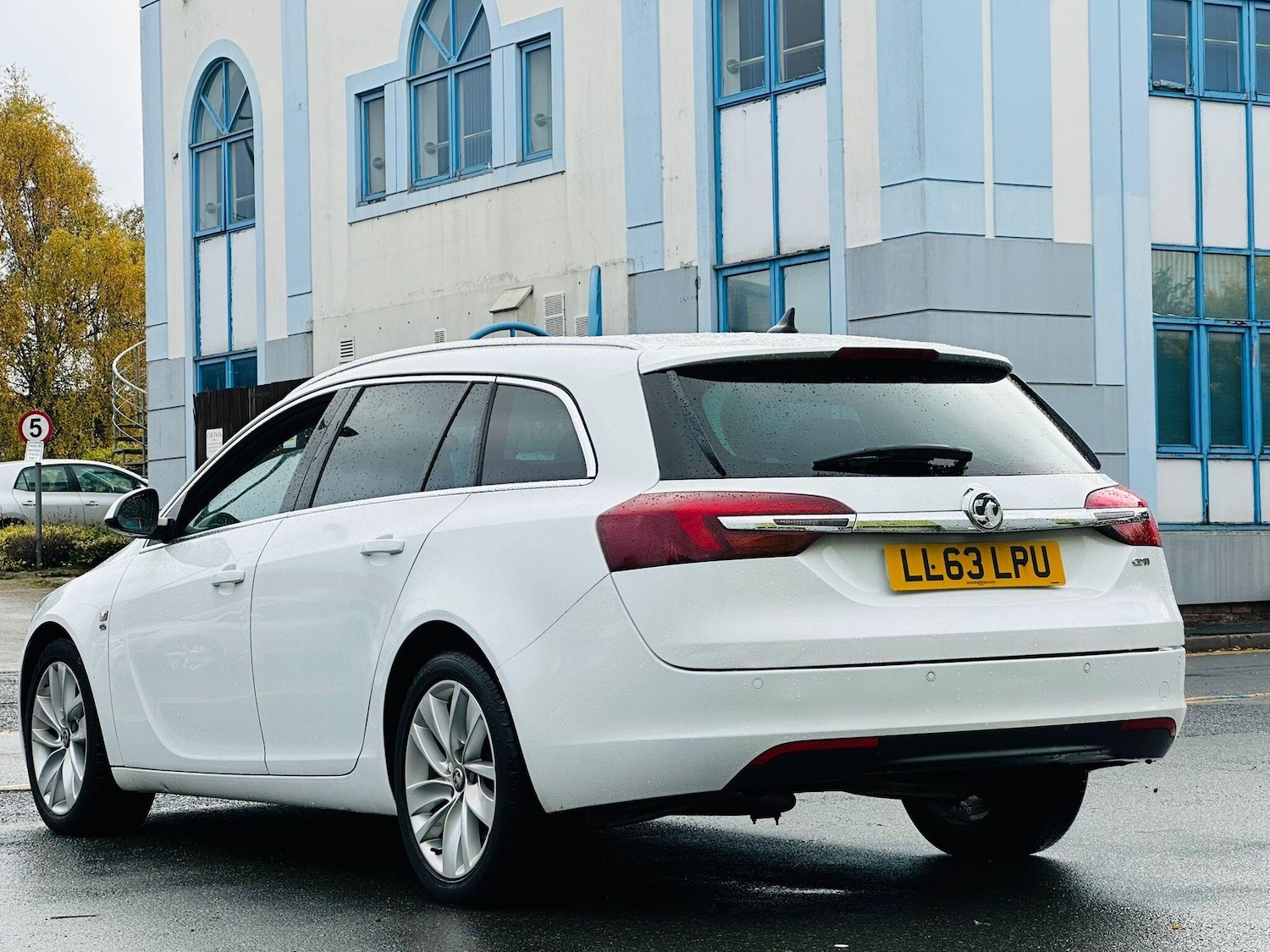 Used Vauxhall Insignia 2013 for sale - 76613067: Photo 10