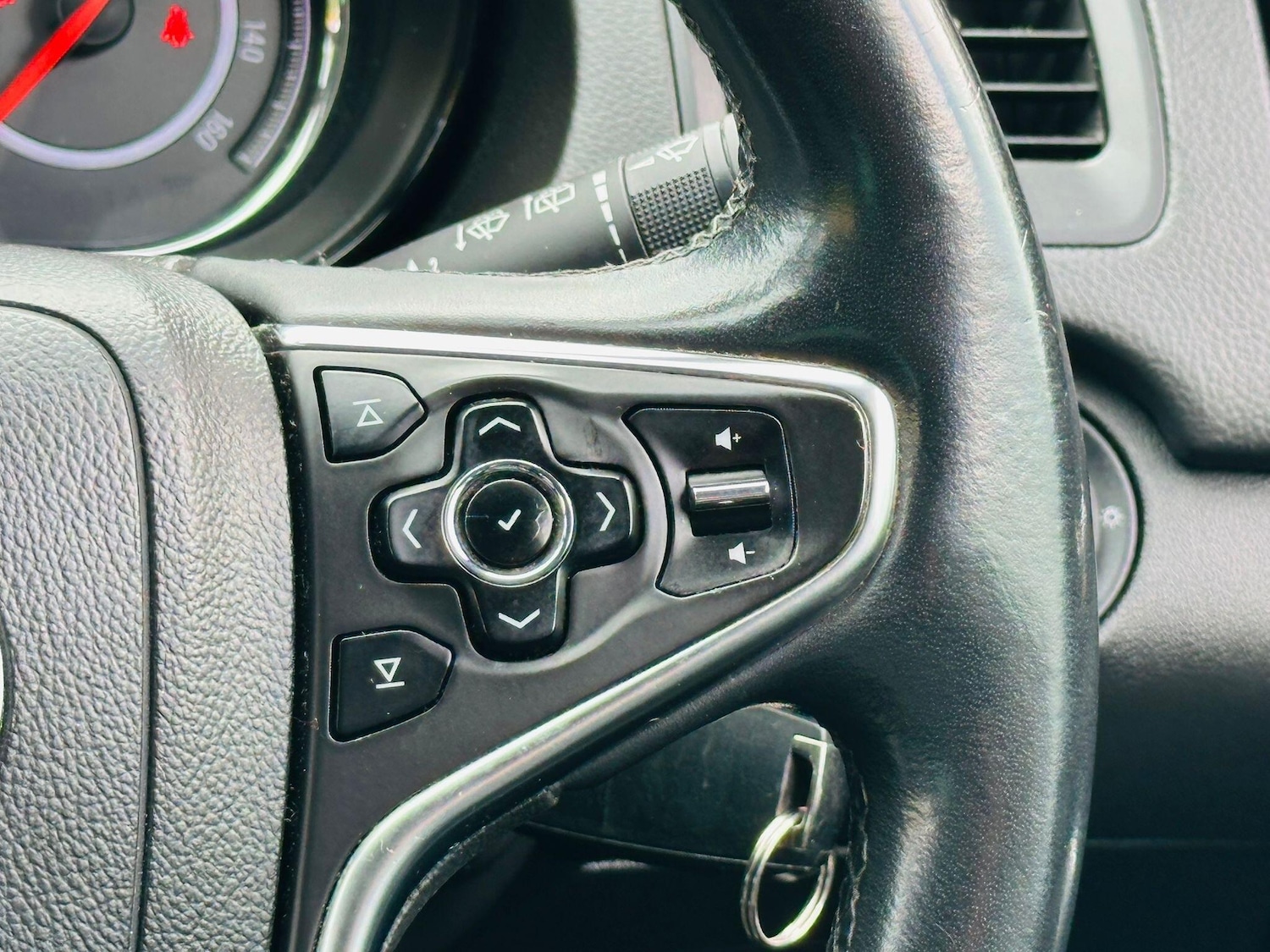 Used Vauxhall Insignia 2013 for sale - 76613067: Photo 22