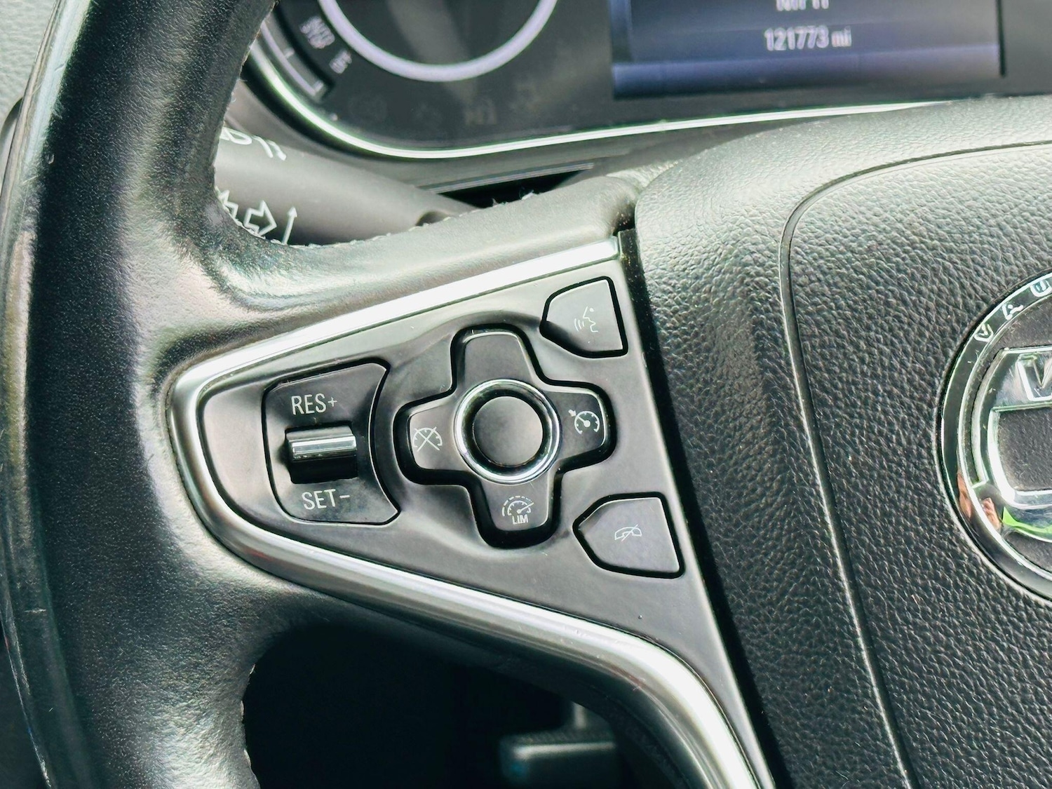 Used Vauxhall Insignia 2013 for sale - 76613067: Photo 23