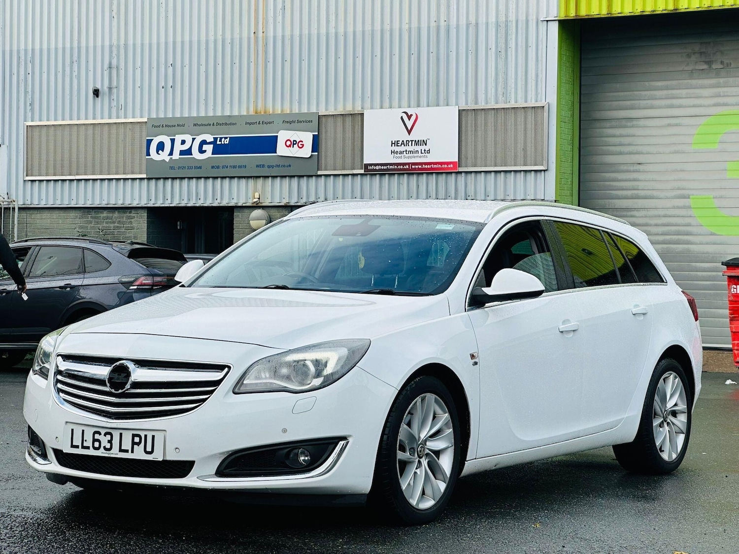 Used Vauxhall Insignia 2013 for sale - 76613067: Photo 4
