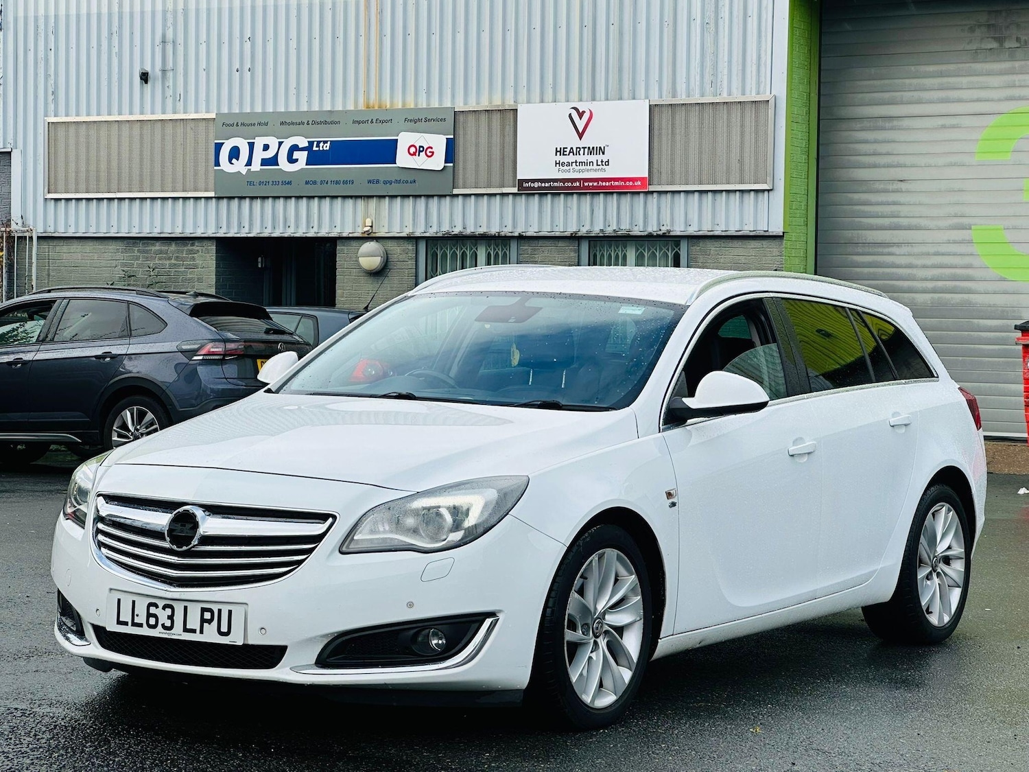 Used Vauxhall Insignia 2013 for sale - 76613067: Photo 5