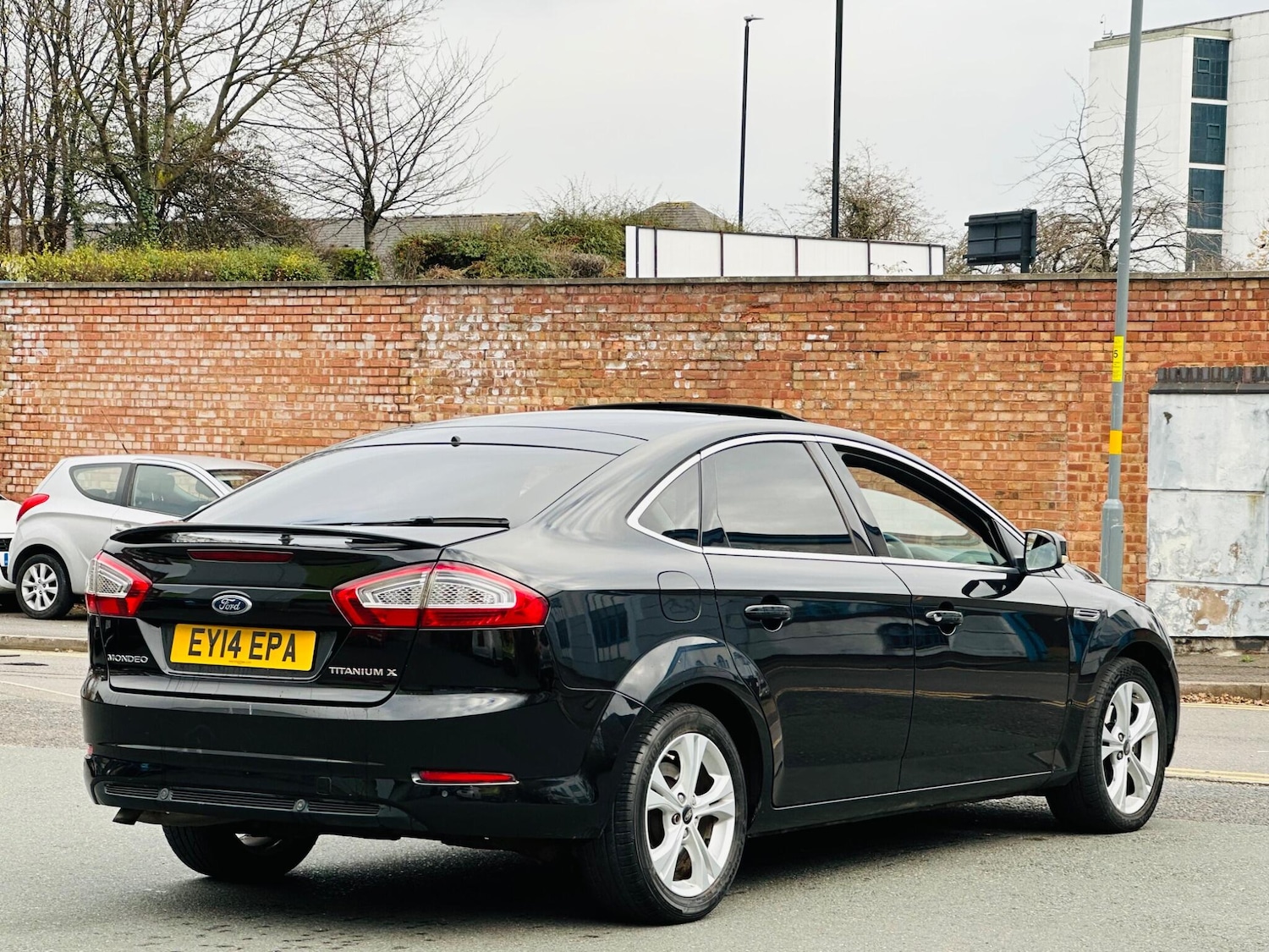 Used Ford Mondeo 2014 for sale - 76584036: Photo 14