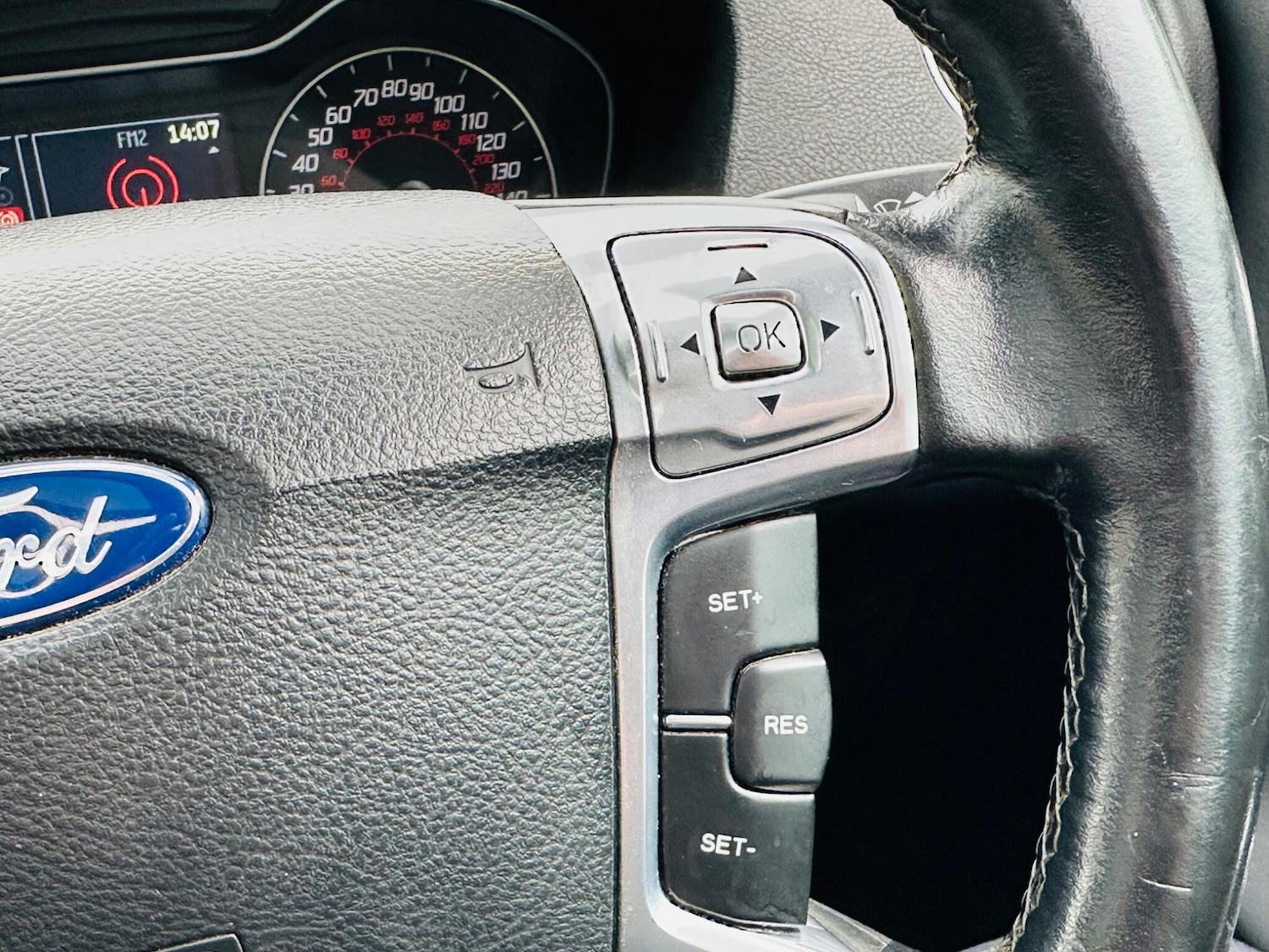 Used Ford Mondeo 2014 for sale - 76584036: Photo 26