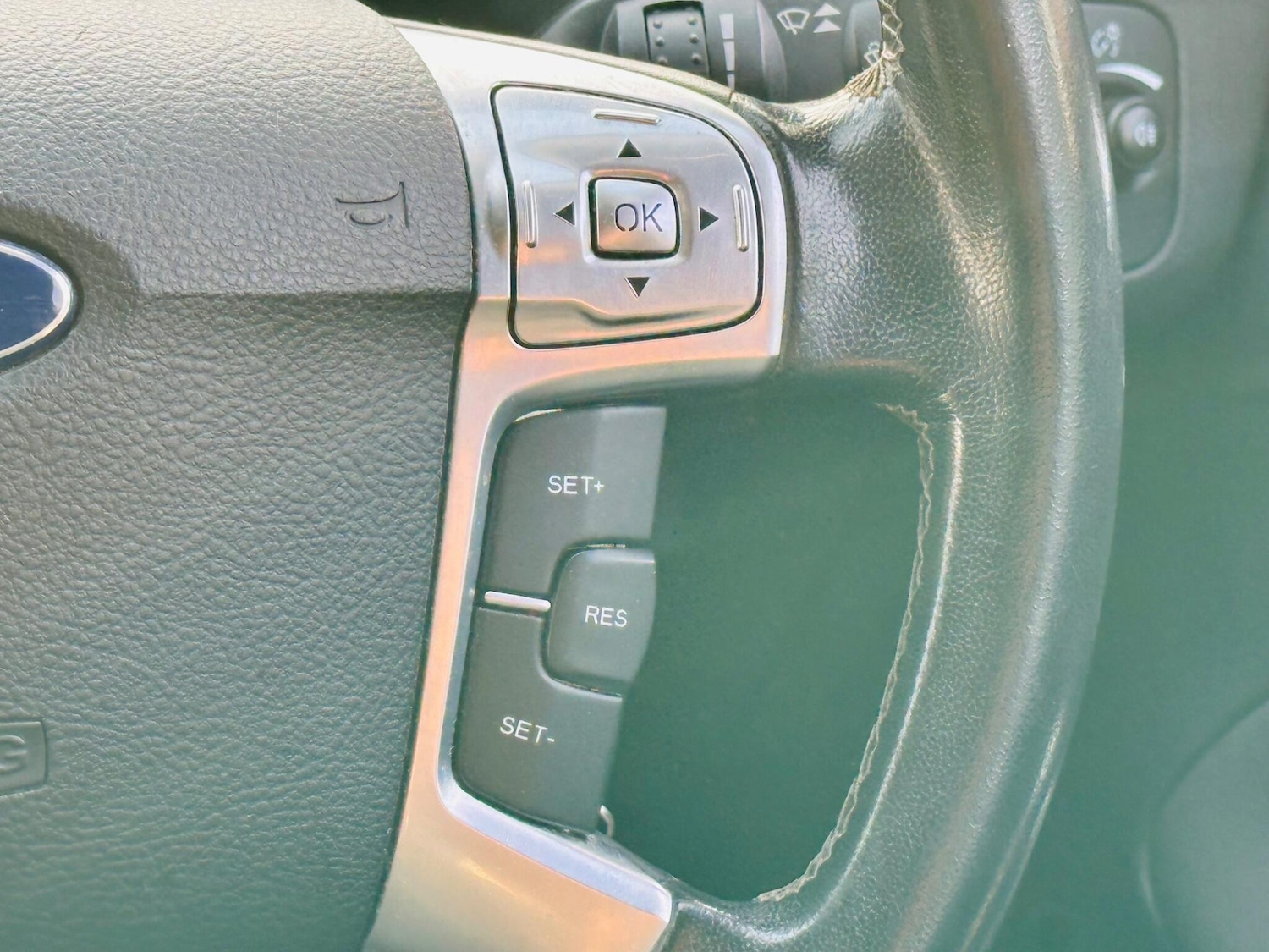 Used Ford Mondeo 2014 for sale - 77101836: Photo 19