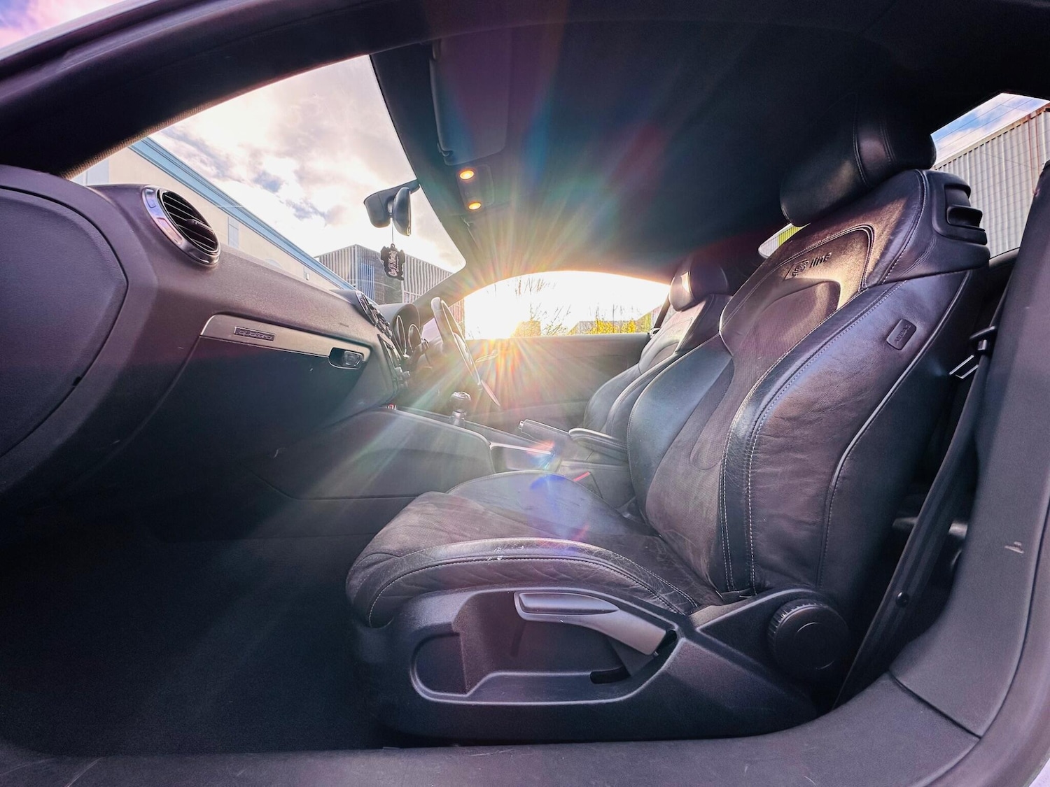 Used Audi TT 2012 for sale - 76666908: Photo 9