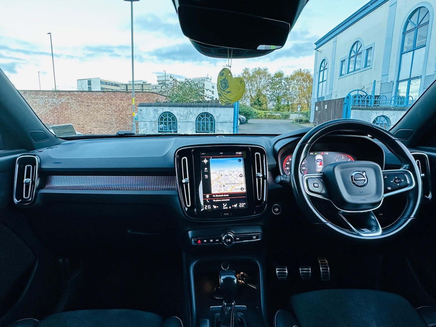 Used Volvo XC40 2019 for sale - 76370327: Photo 18