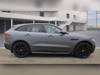 Used Jaguar F-Pace 2017 for sale - 78796794: Photo