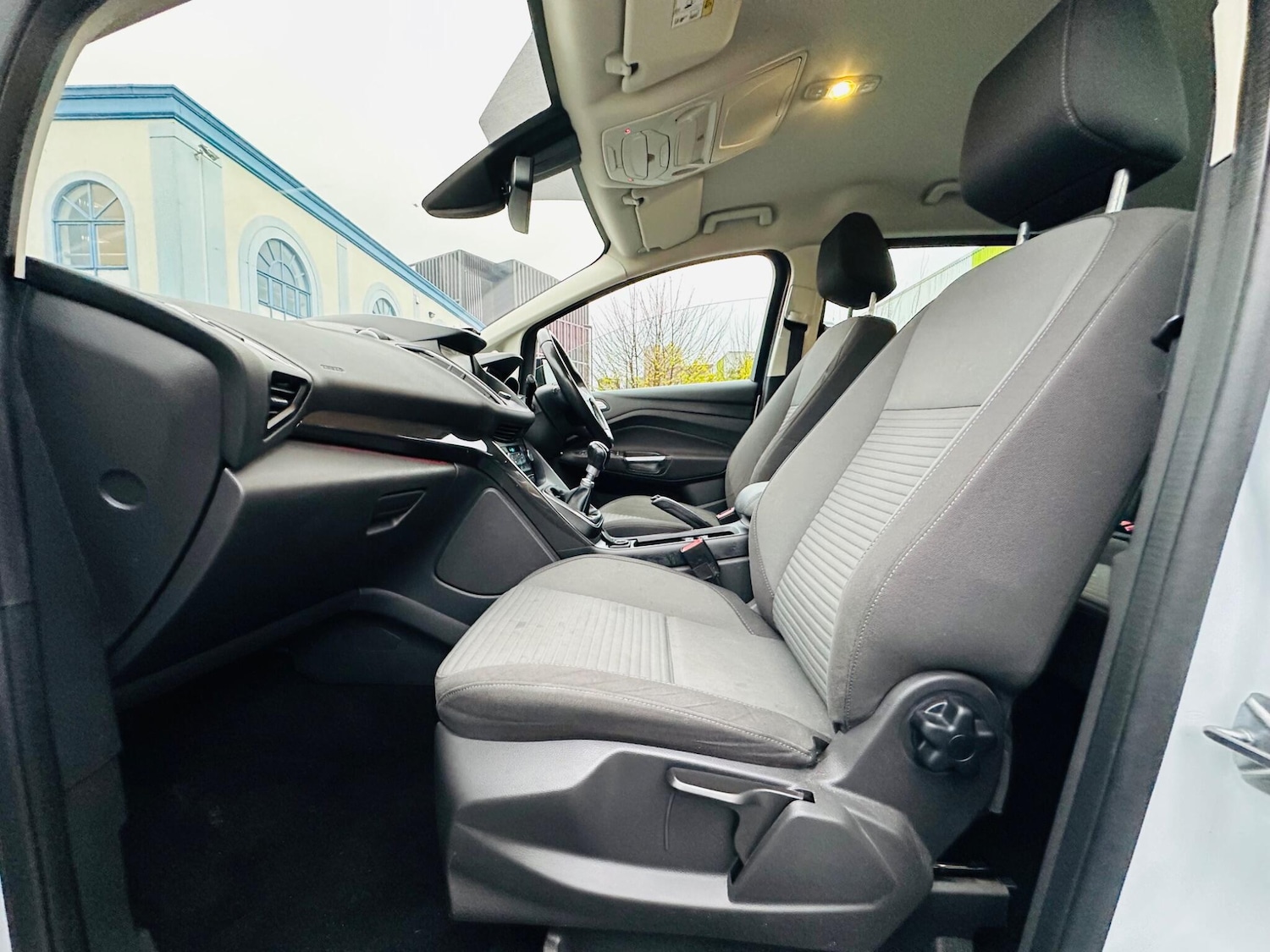 Used Ford Grand C-Max 2016 for sale - 76990468: Photo 9