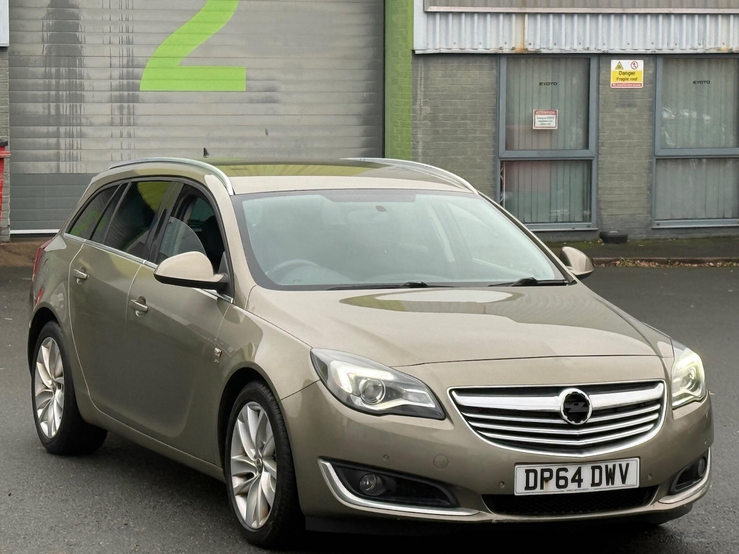 Used Vauxhall Insignia 2015 for sale - 76702128: Photo 6