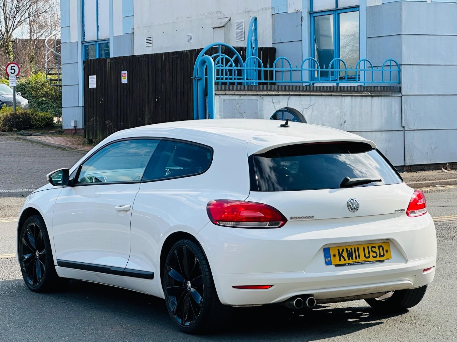 Used Volkswagen Scirocco for sale - 76476674: Photo 9