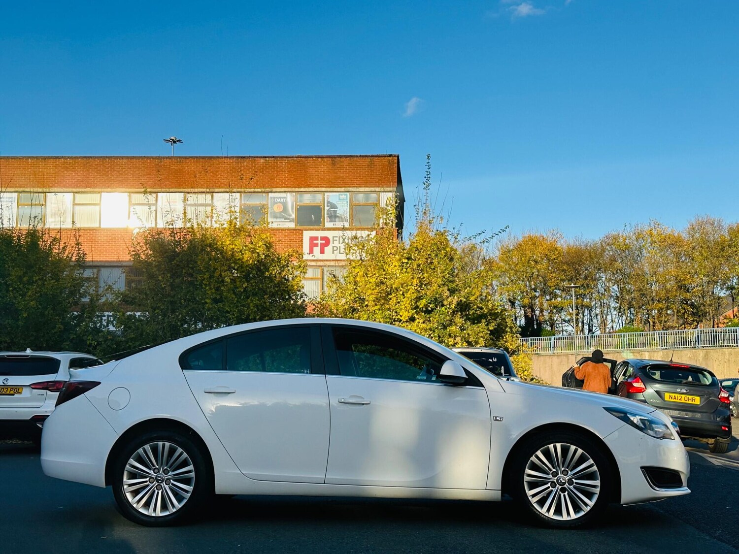 Used Vauxhall Insignia 2014 for sale - 76348811: Photo 16