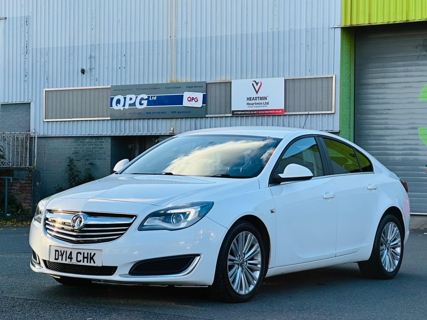 Used Vauxhall Insignia 2014 for sale - 76348811: Photo 4
