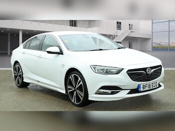 Used Vauxhall Insignia 2018 for sale - 77468838: Photo