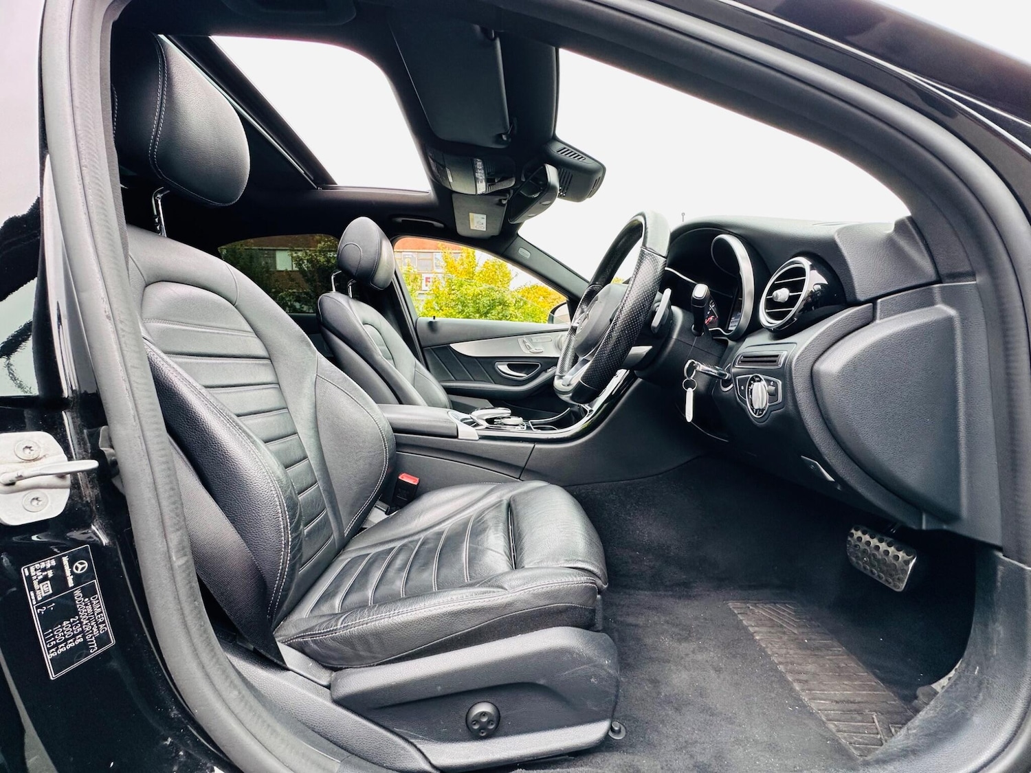 Used Mercedes-Benz C Class 2016 for sale - 76472325: Photo 29