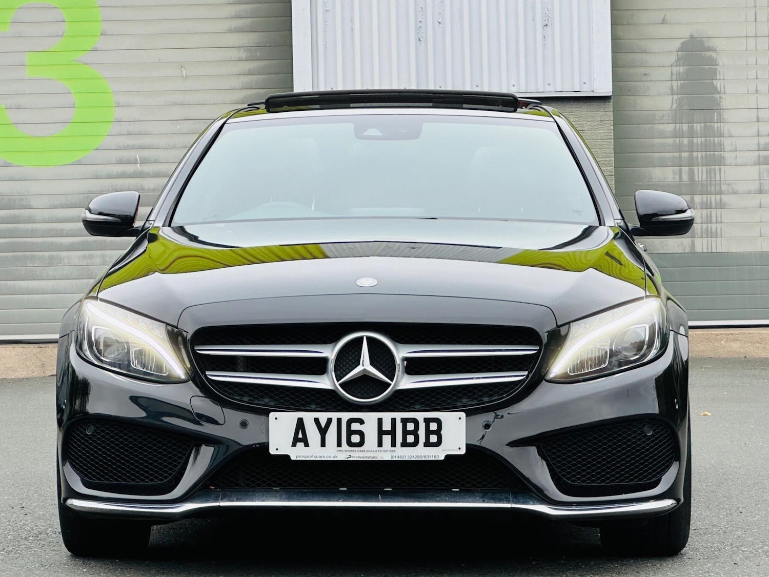 Used Mercedes-Benz C Class 2016 for sale - 76472325: Photo 3