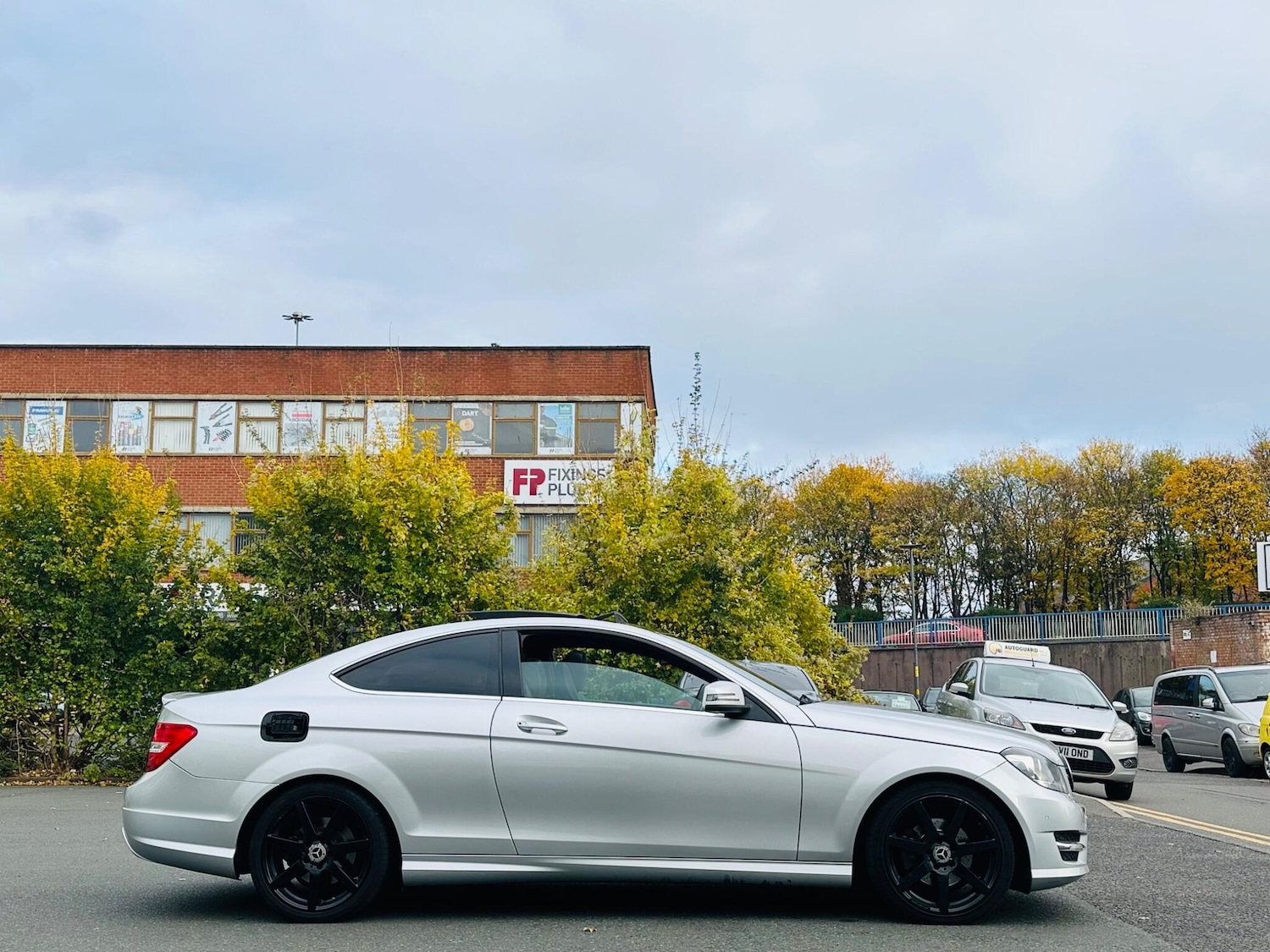 Used Mercedes-Benz C Class 2014 for sale - 76349064: Photo 18