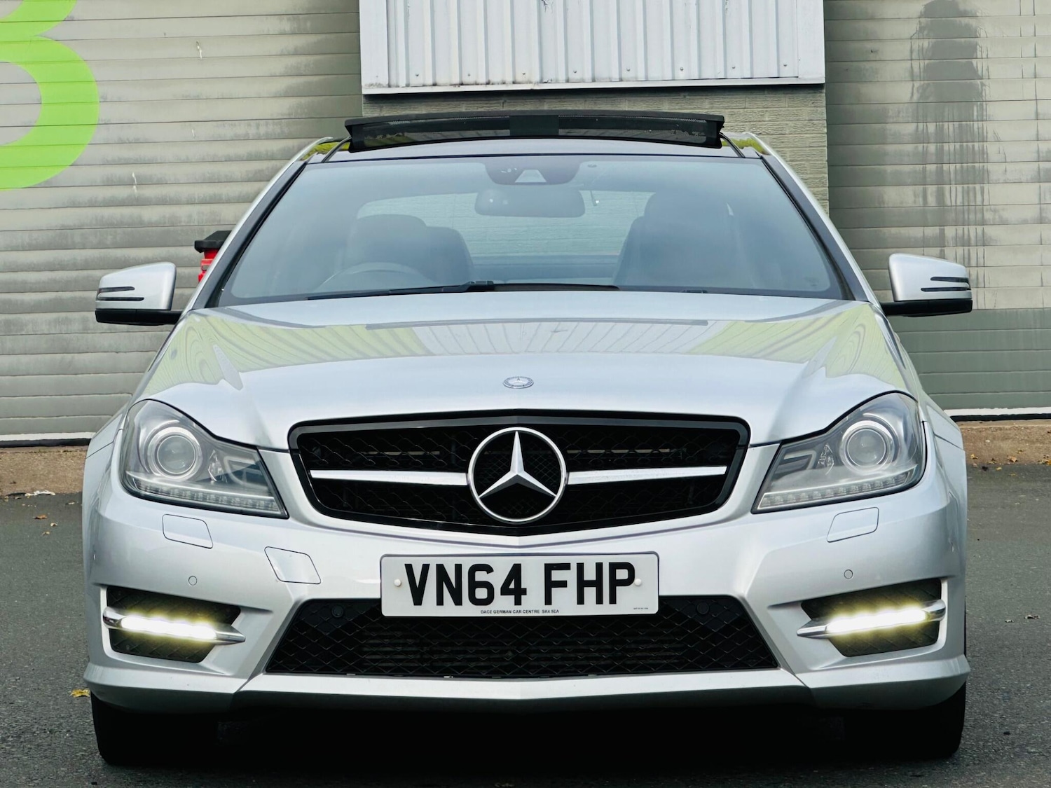 Used Mercedes-Benz C Class 2014 for sale - 76349064: Photo 3