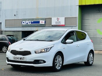 Used Kia Ceed 2014 for sale - 76484913: Photo