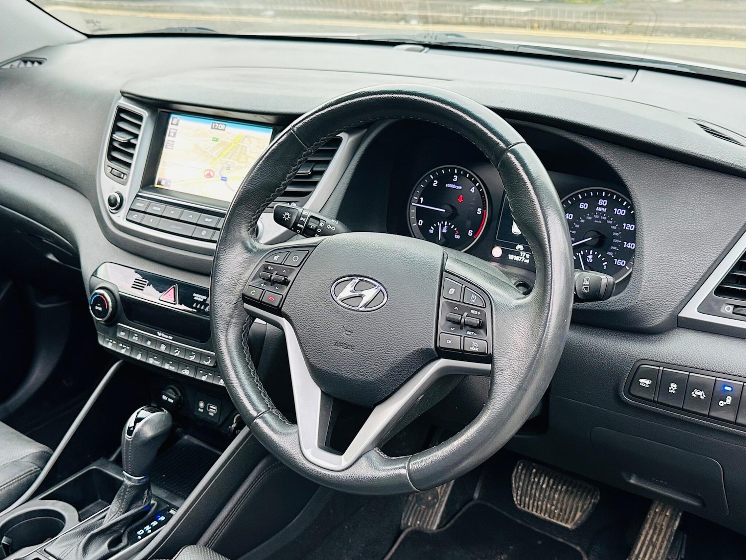 Used Hyundai TUCSON 2017 for sale - 76099394: Photo 27